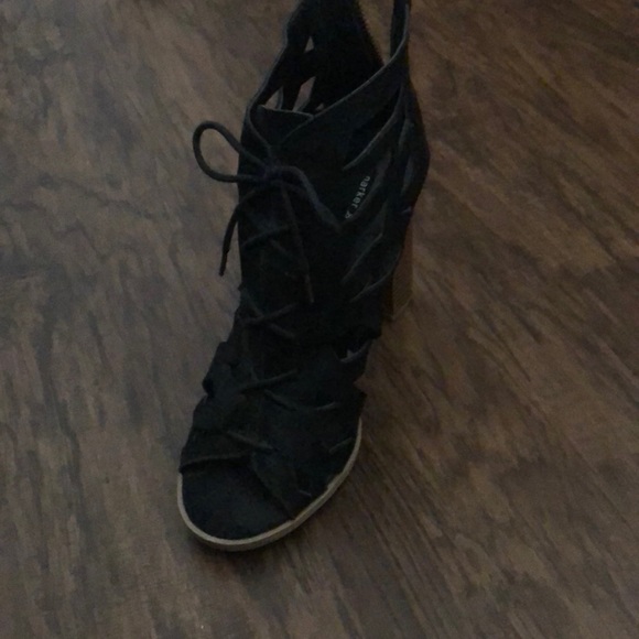 Black sandal pumps - Picture 2 of 5